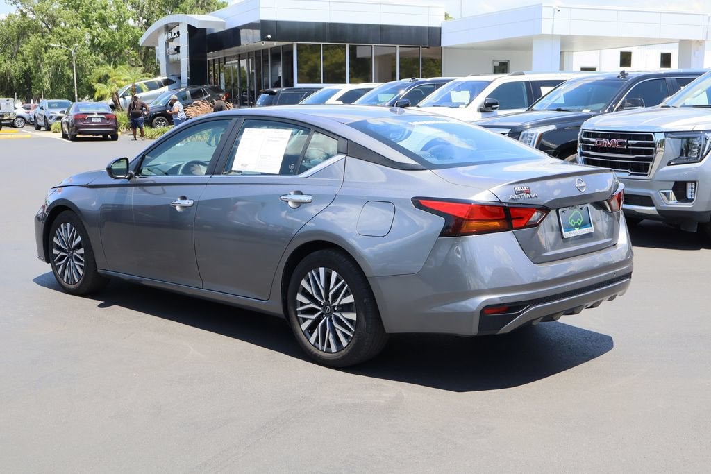 2024 Nissan Altima SV FWD