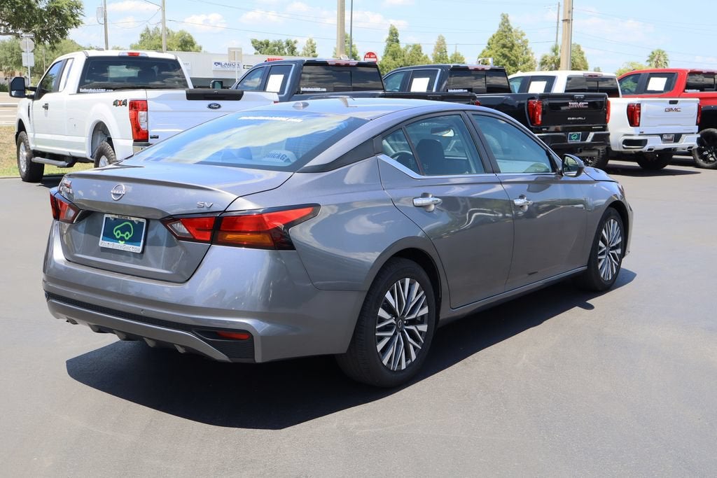 2024 Nissan Altima SV FWD