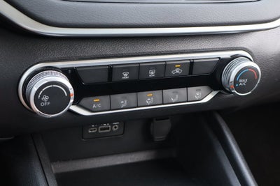 2022 Nissan Altima SV FWD