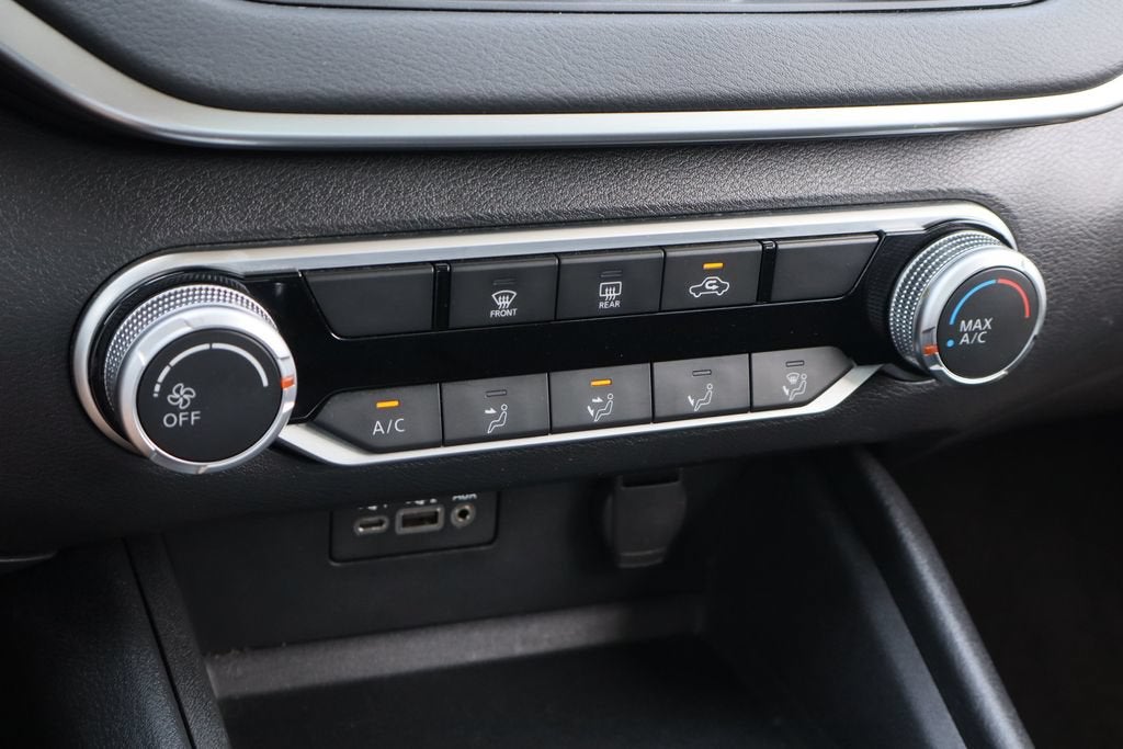 2022 Nissan Altima SV FWD