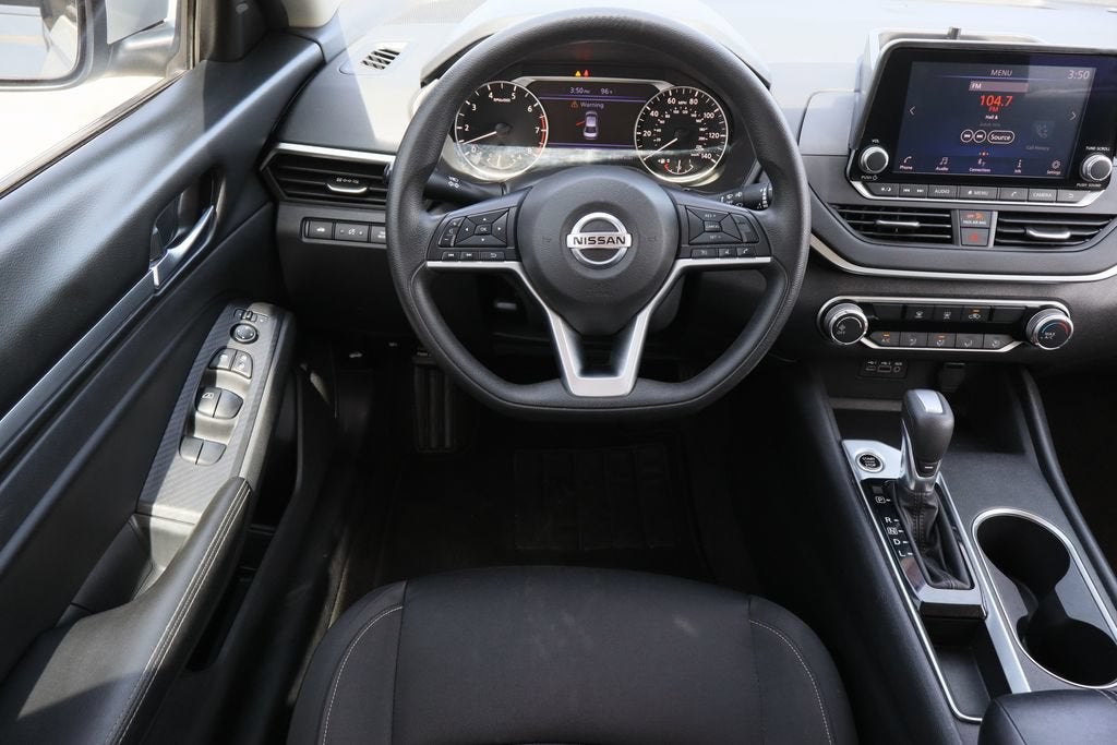2022 Nissan Altima SV FWD