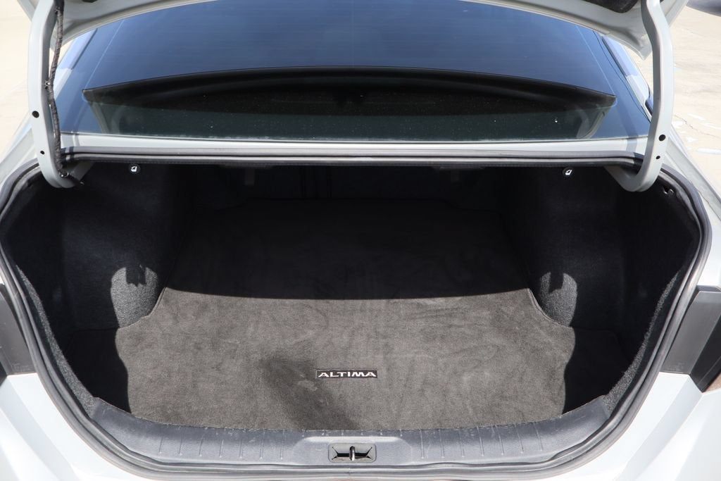 2022 Nissan Altima SV FWD