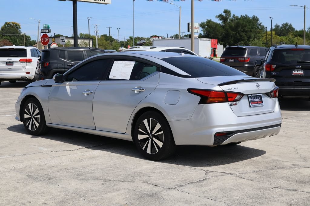 2022 Nissan Altima SV FWD