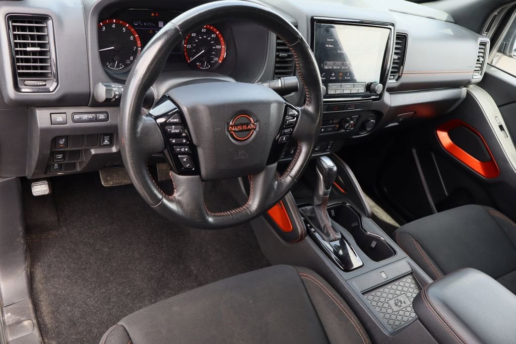 2022 Nissan Frontier Crew Cab PRO-X 4x2