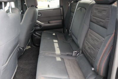 2022 Nissan Frontier Crew Cab PRO-X 4x2