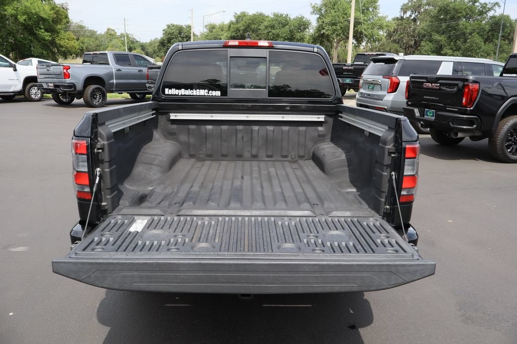 2022 Nissan Frontier Crew Cab PRO-X 4x2