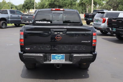 2022 Nissan Frontier Crew Cab PRO-X 4x2