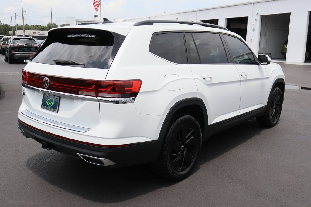 2024 Volkswagen Atlas 2.0T SE w/Technology