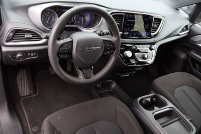 2023 Chrysler Pacifica Touring