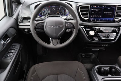 2023 Chrysler Pacifica Touring