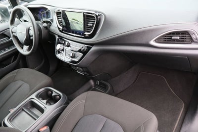 2023 Chrysler Pacifica Touring