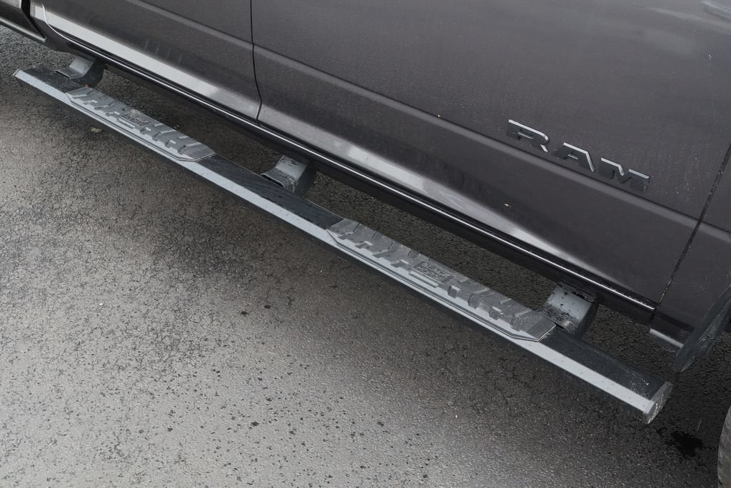 2023 RAM 3500 Big Horn Crew Cab 4x4 6'4" Box