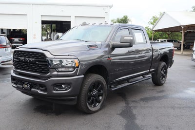 2023 RAM 3500 Big Horn Crew Cab 4x4 6'4" Box