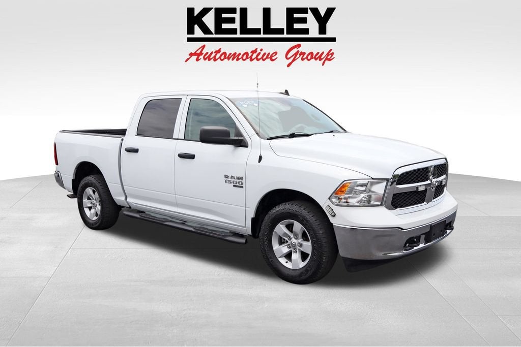2022 RAM 1500 Classic SLT