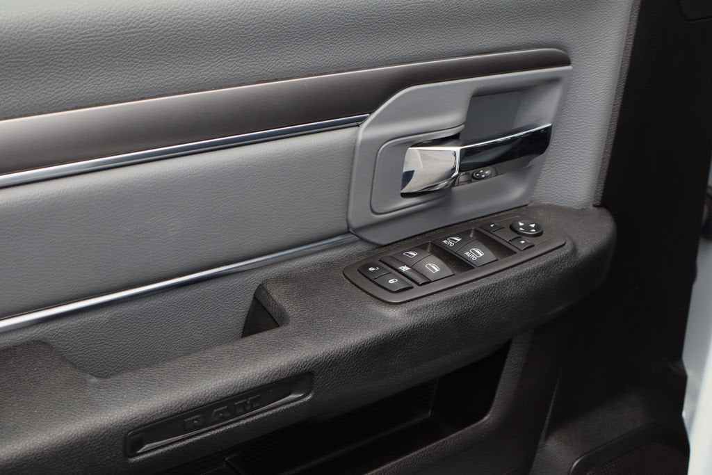 2022 RAM 1500 Classic SLT
