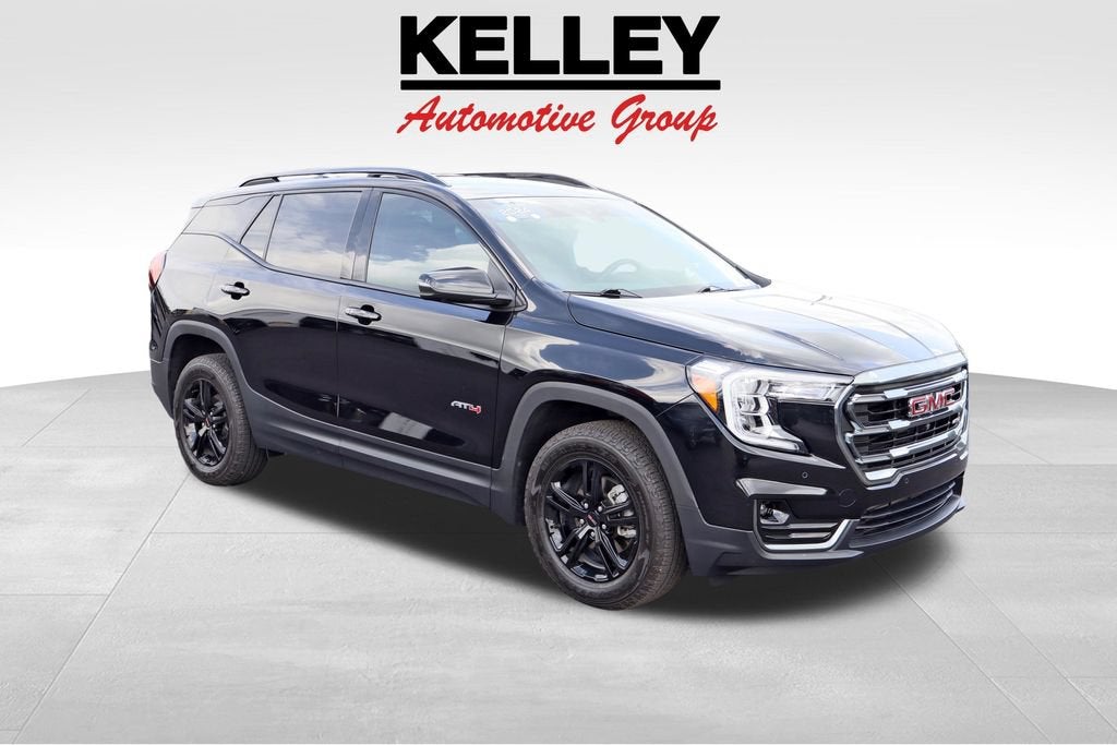 2024 GMC Terrain AT4