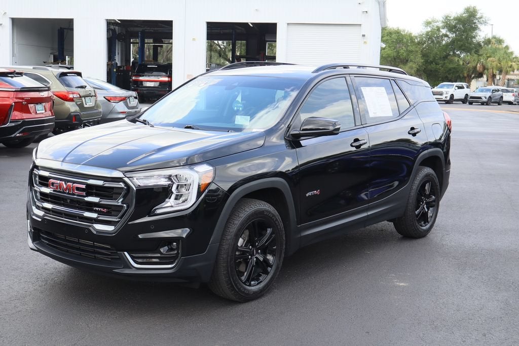 2024 GMC Terrain AT4