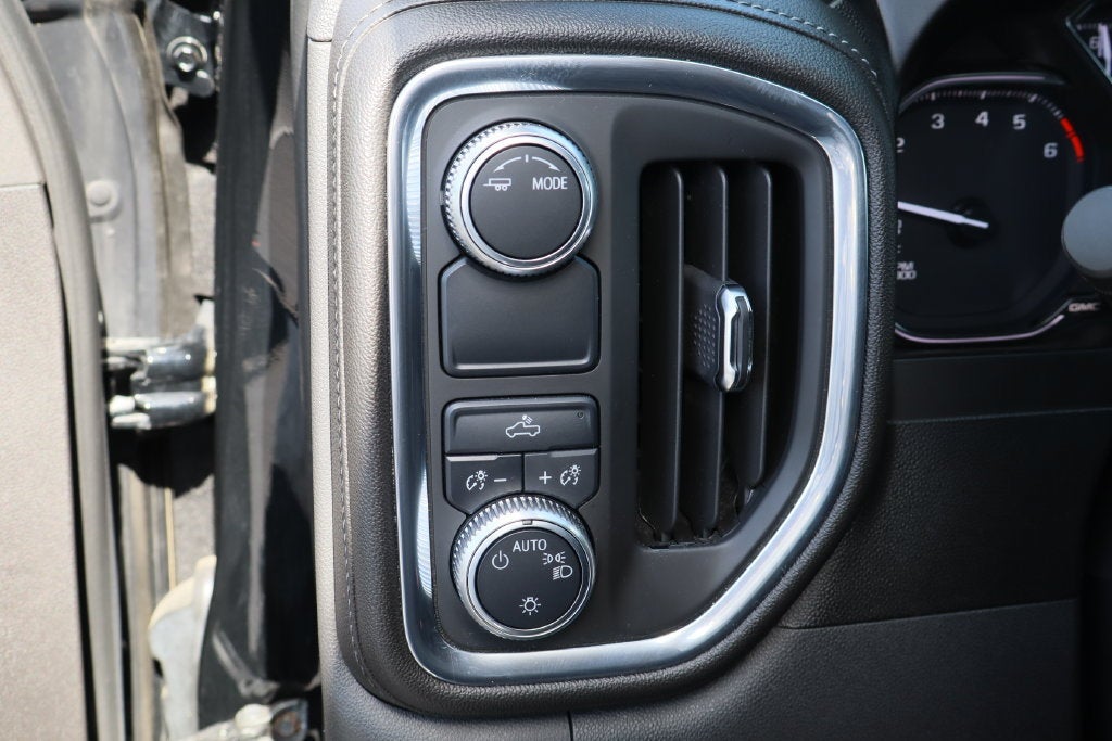 2020 GMC Sierra 1500 SLE