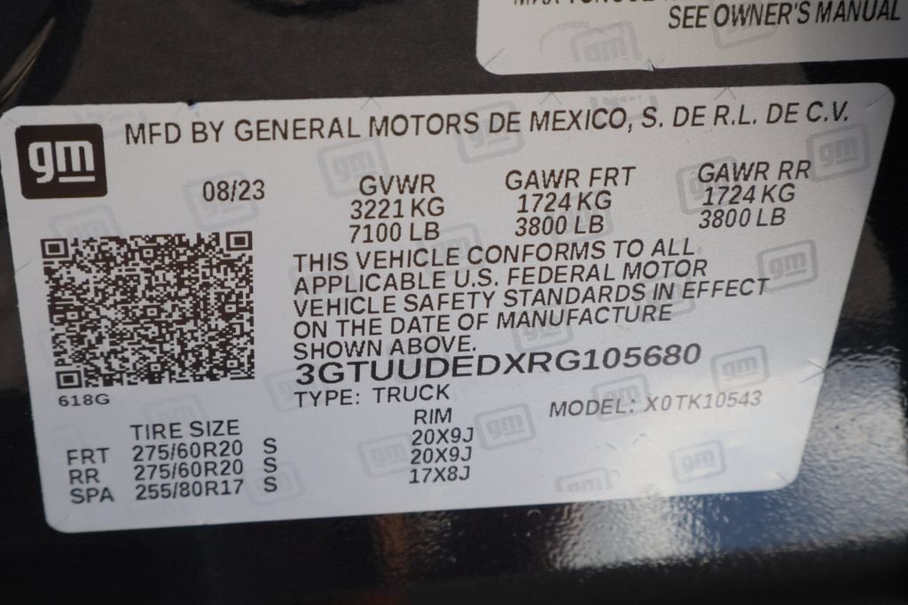 2024 GMC Sierra 1500 SLT