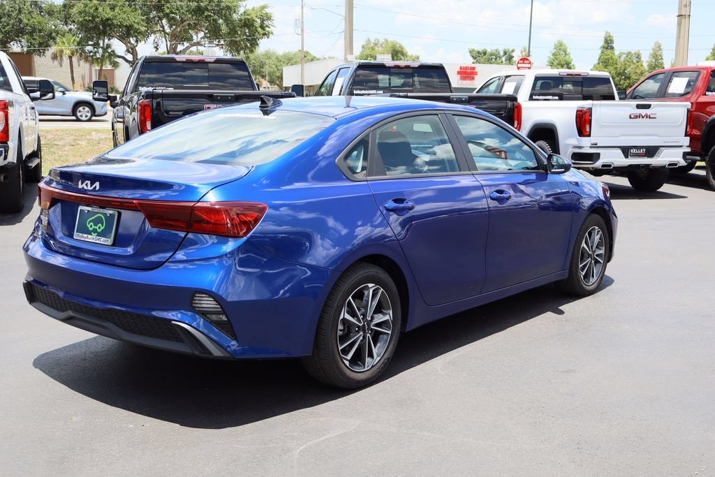 2023 Kia Forte LXS