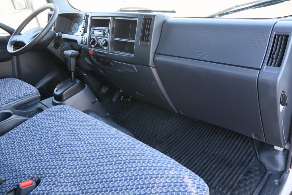 2024 Chevrolet Low Cab Forward 3500 HG Base