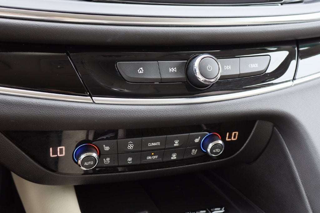 2022 Buick Enclave Avenir