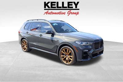 2022 BMW X7 M50i