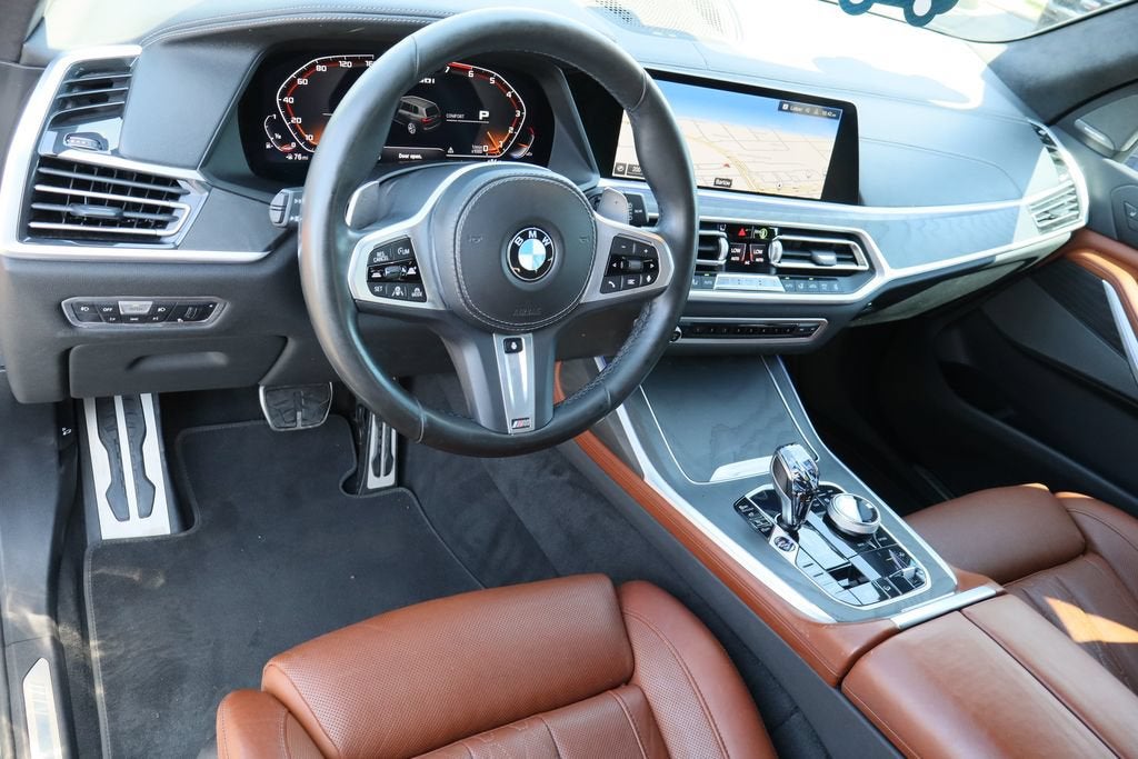 2022 BMW X7 M50i