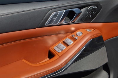 2022 BMW X7 M50i