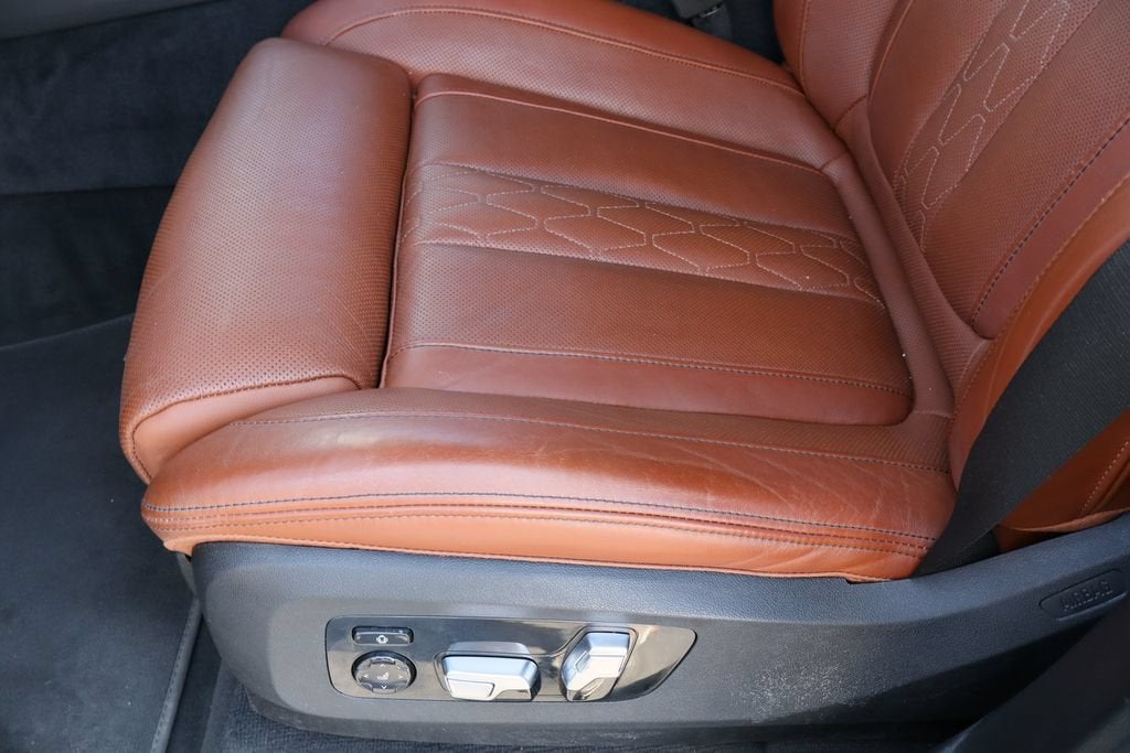 2022 BMW X7 M50i