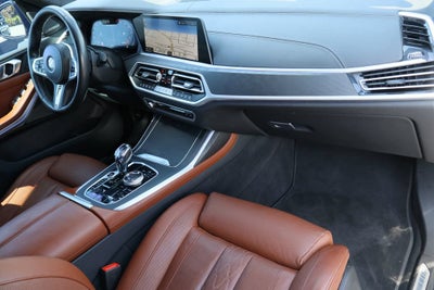 2022 BMW X7 M50i