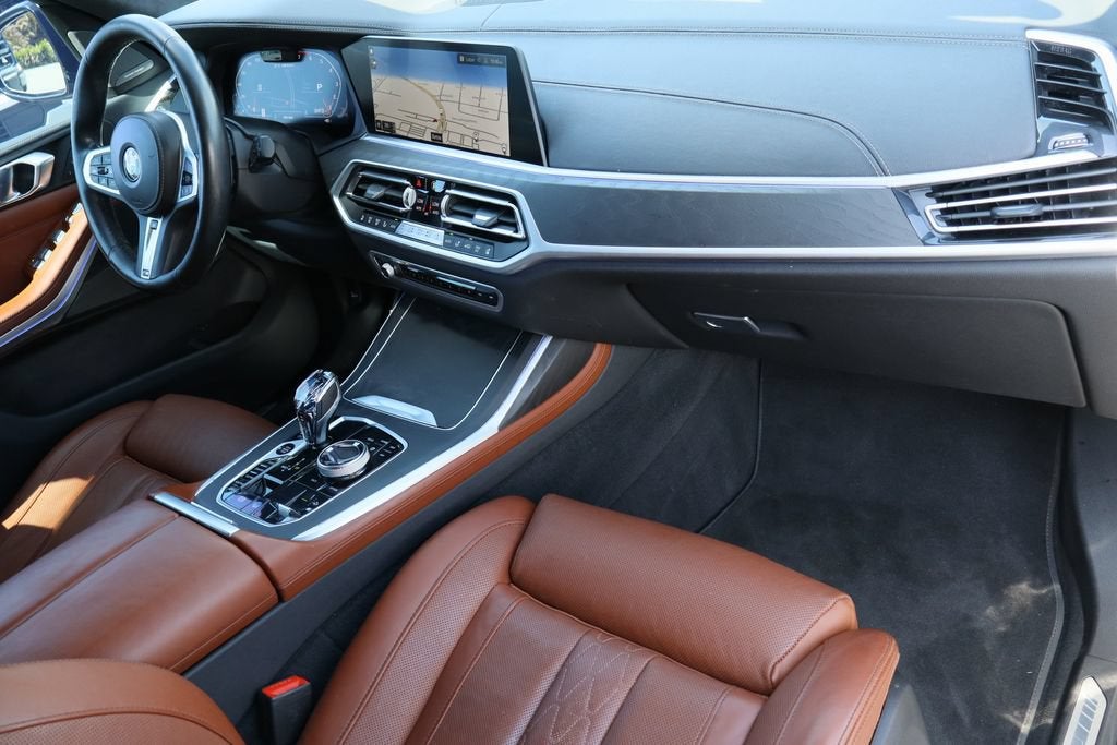 2022 BMW X7 M50i