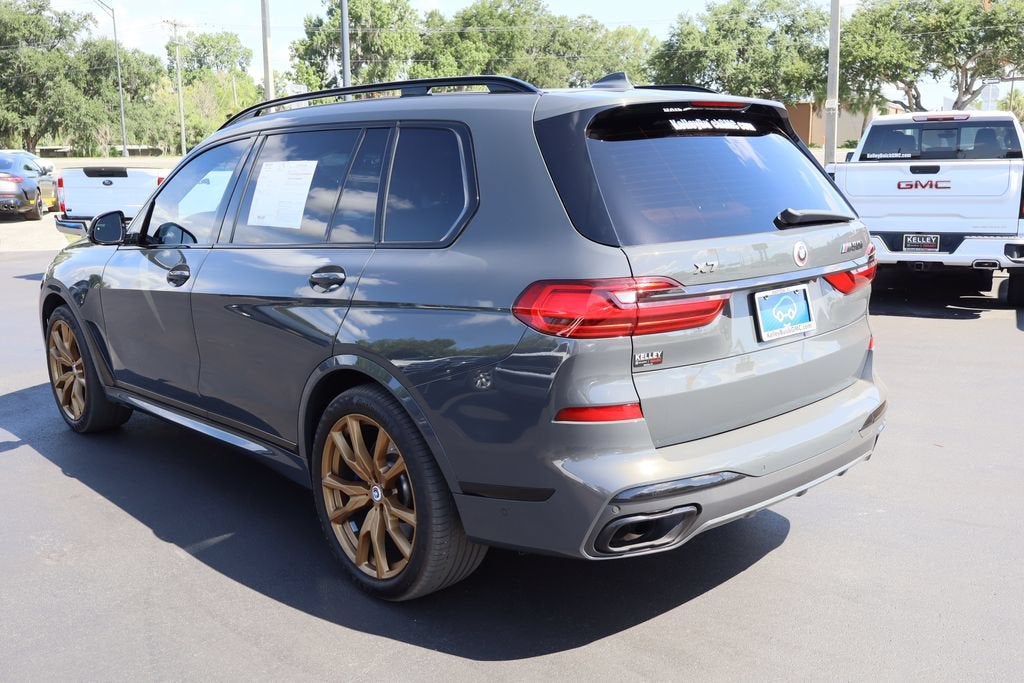 2022 BMW X7 M50i