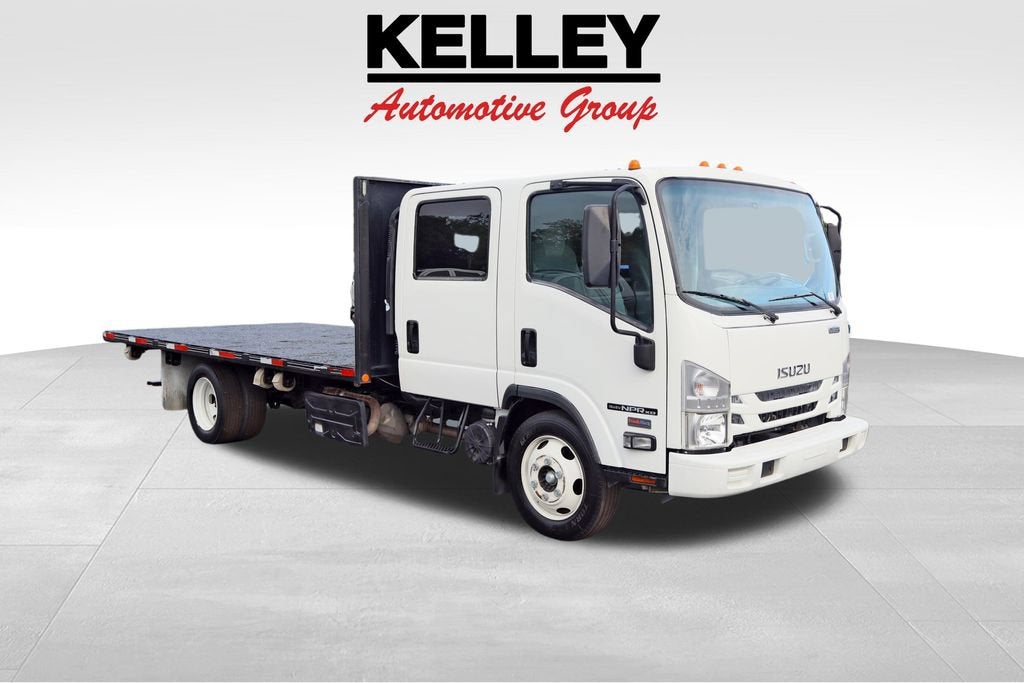 2022 Isuzu NPR XD Base