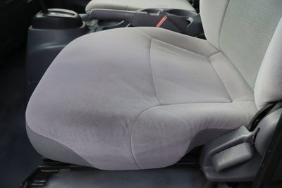 2022 Isuzu NPR XD Base