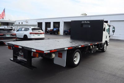 2022 Isuzu NPR XD Base