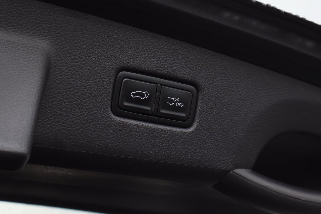 2023 Kia Carnival EX - Photo 27