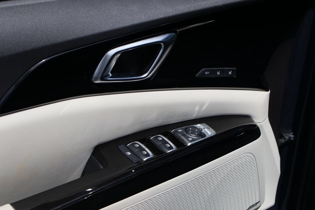 2023 Kia Carnival MPV SX Prestige