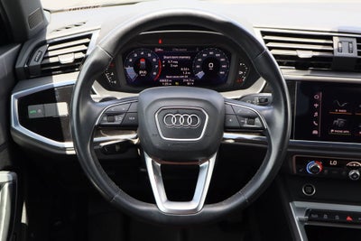 2022 Audi Q3 Premium 40 TFSI quattro Tiptronic
