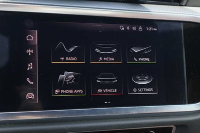 2022 Audi Q3 Premium 40 TFSI quattro Tiptronic