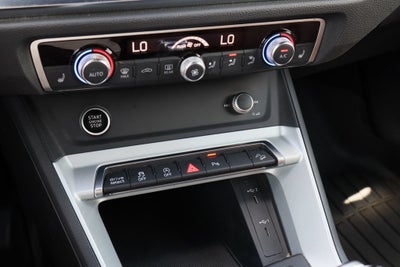 2022 Audi Q3 Premium 40 TFSI quattro Tiptronic