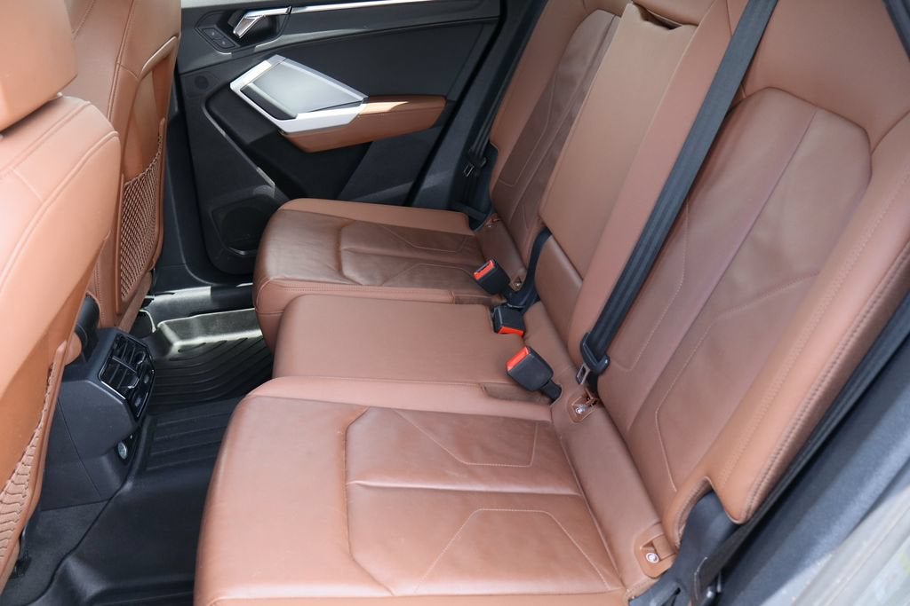2022 Audi Q3 Premium 40 TFSI quattro Tiptronic