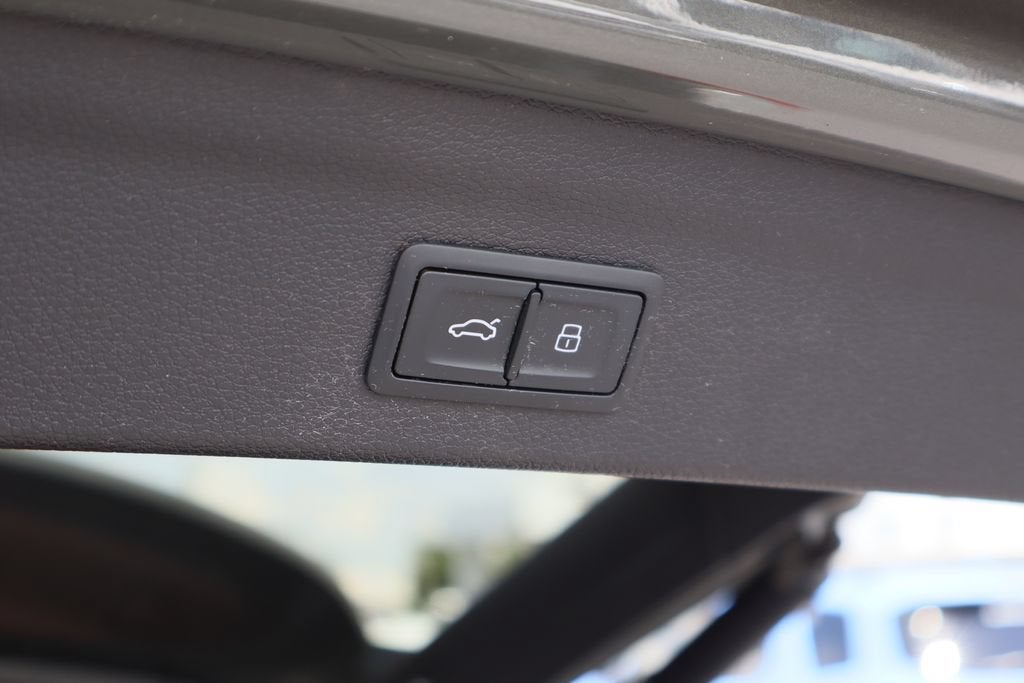 2022 Audi Q3 Premium 40 TFSI quattro Tiptronic