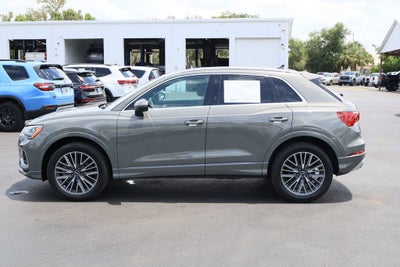 2022 Audi Q3 Premium 40 TFSI quattro Tiptronic