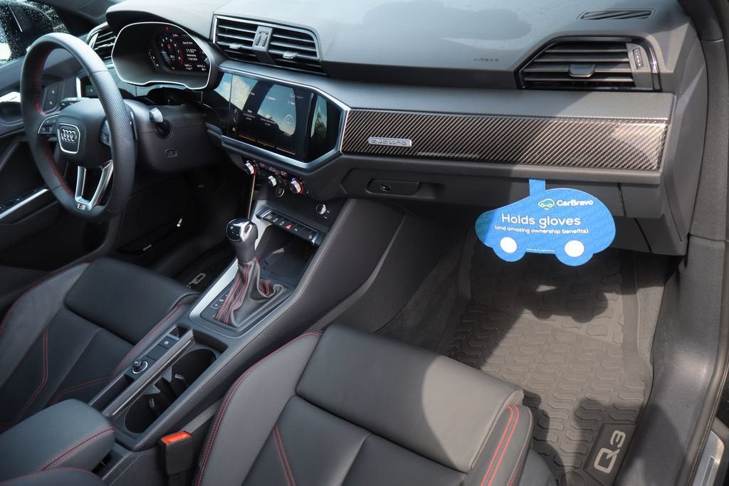 2025 Audi Q3 Premium 45 TFSI S line quattro Tiptronic