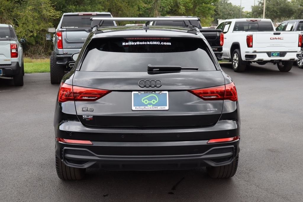 2025 Audi Q3 Premium 45 TFSI S line quattro Tiptronic