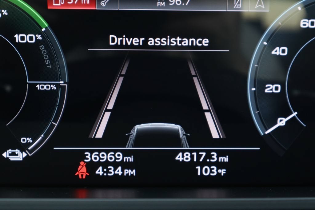 2022 Audi e-tron Premium Plus quattro