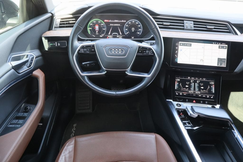 2022 Audi e-tron Premium Plus quattro
