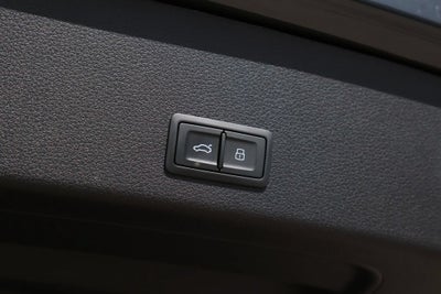 2022 Audi e-tron Premium Plus quattro