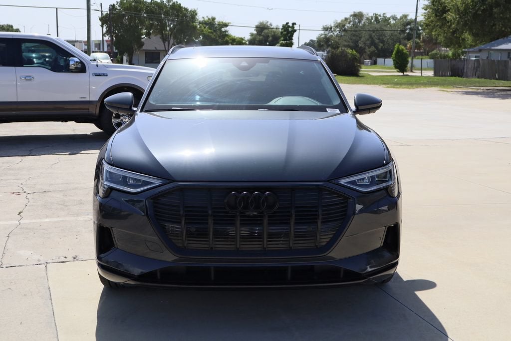 2022 Audi e-tron Premium Plus quattro